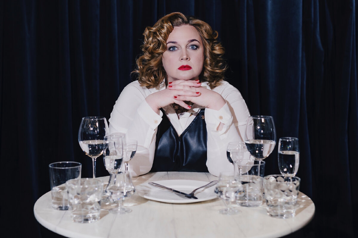 Фея  - блистательная Анна Антосик.