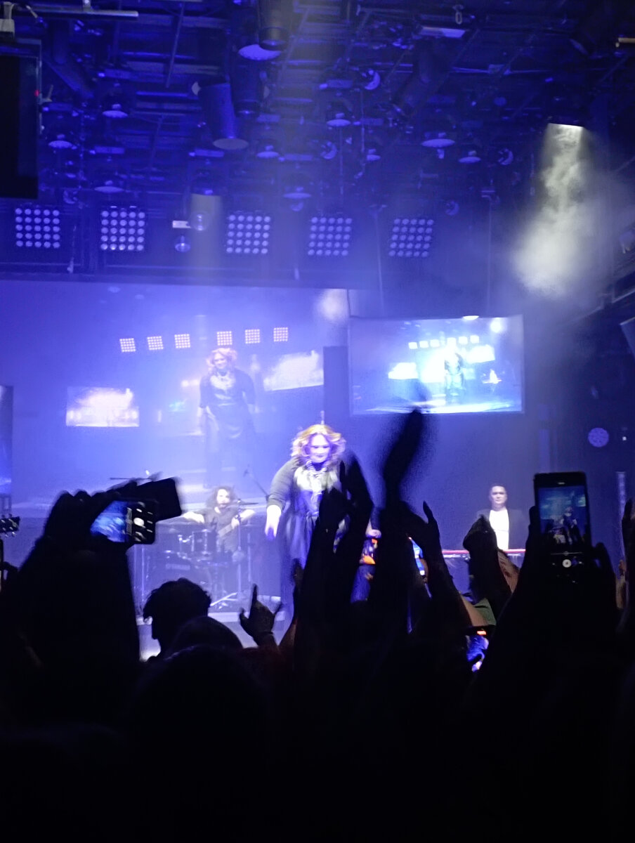 Анна Антосик