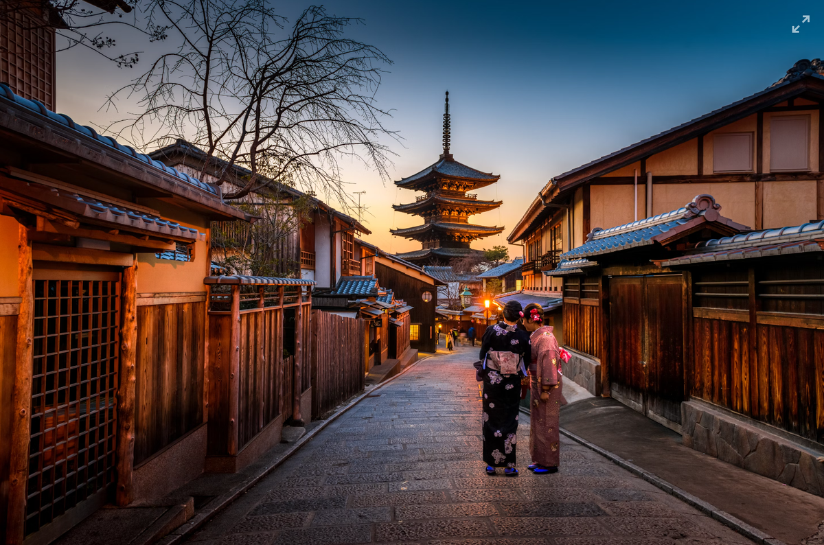 В стране восходящего солнца можно провести полноценный двухнедельный отпуск, изучая суперсовременные и древние города, горные курорты и острова с белоснежными пляжами.-7