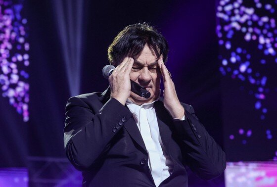    Александр Серов