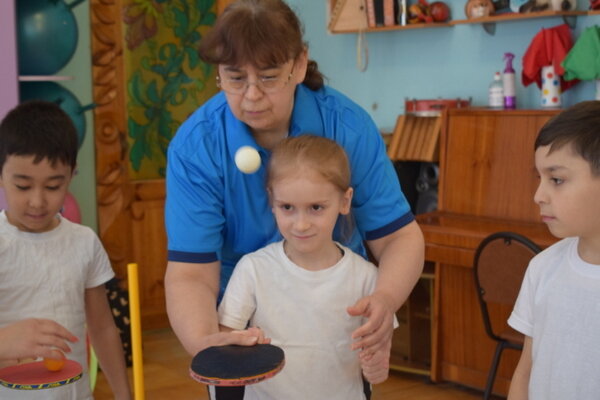    Ивановских дошколят бу﻿дут обучать азам настольного тенниса