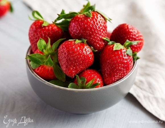 Зачем есть клубнику — диетолог сказала, что ягода дает организму