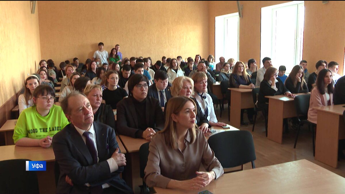    В БАГСУ в Уфе прошел День открытых дверей