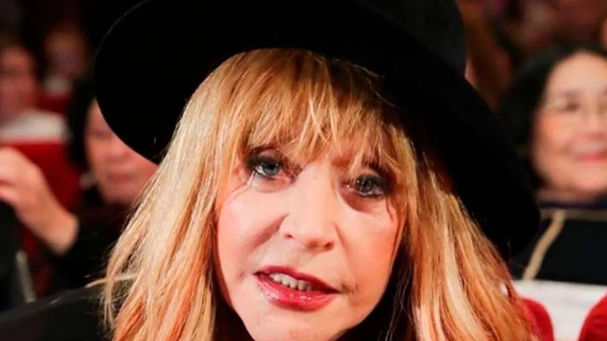    Певица Алла Пугачева.