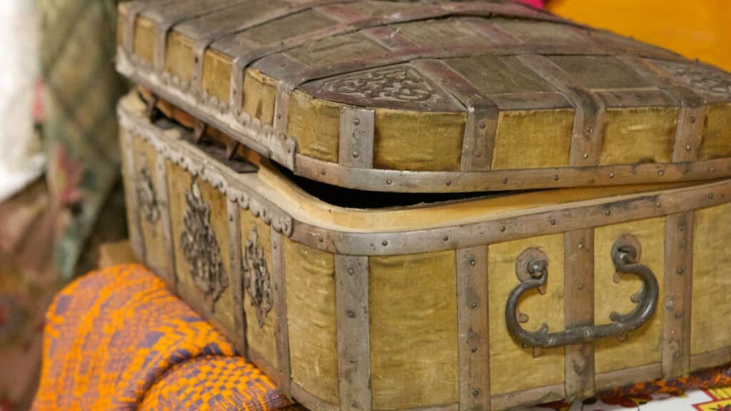 Сундук, увиденный в дремоте - к получению подарка