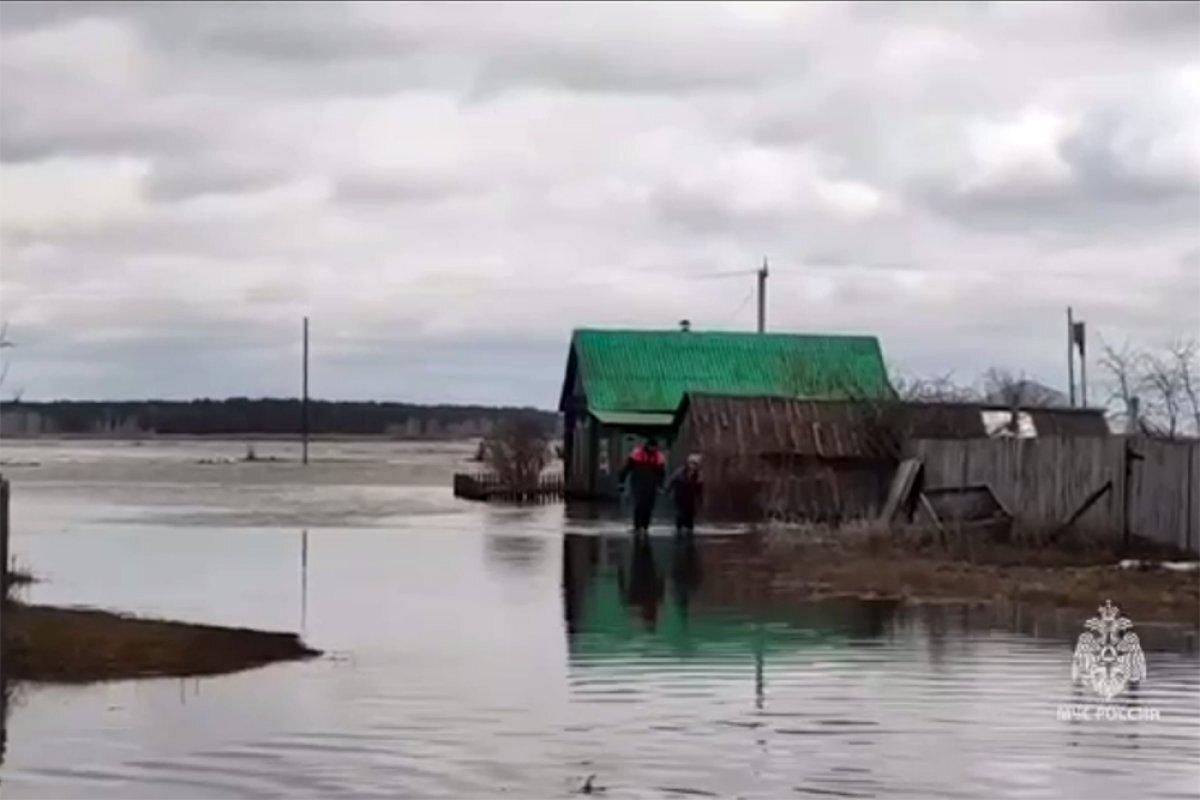    Уровень воды в реке Тобол в Кургане превысил неблагоприятную отметку