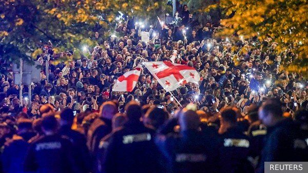     Фото: REUTERS   
 Текст: Дмитрий Александров, Тбилиси