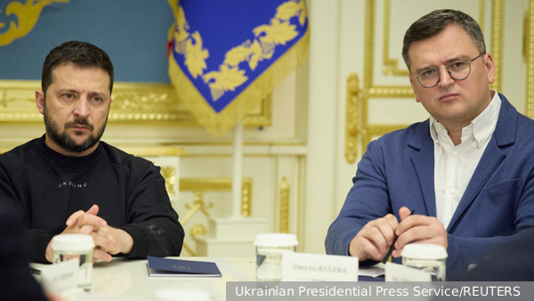     Фото: Ukrainian Presidential Press Service/REUTERS   
 Текст: Евгений Поздняков,    
Илья Абрамов