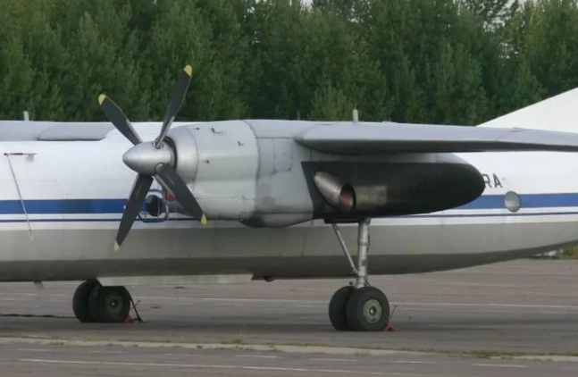 Мотогондола Ан-24. Источник: Яндекс.Картинки