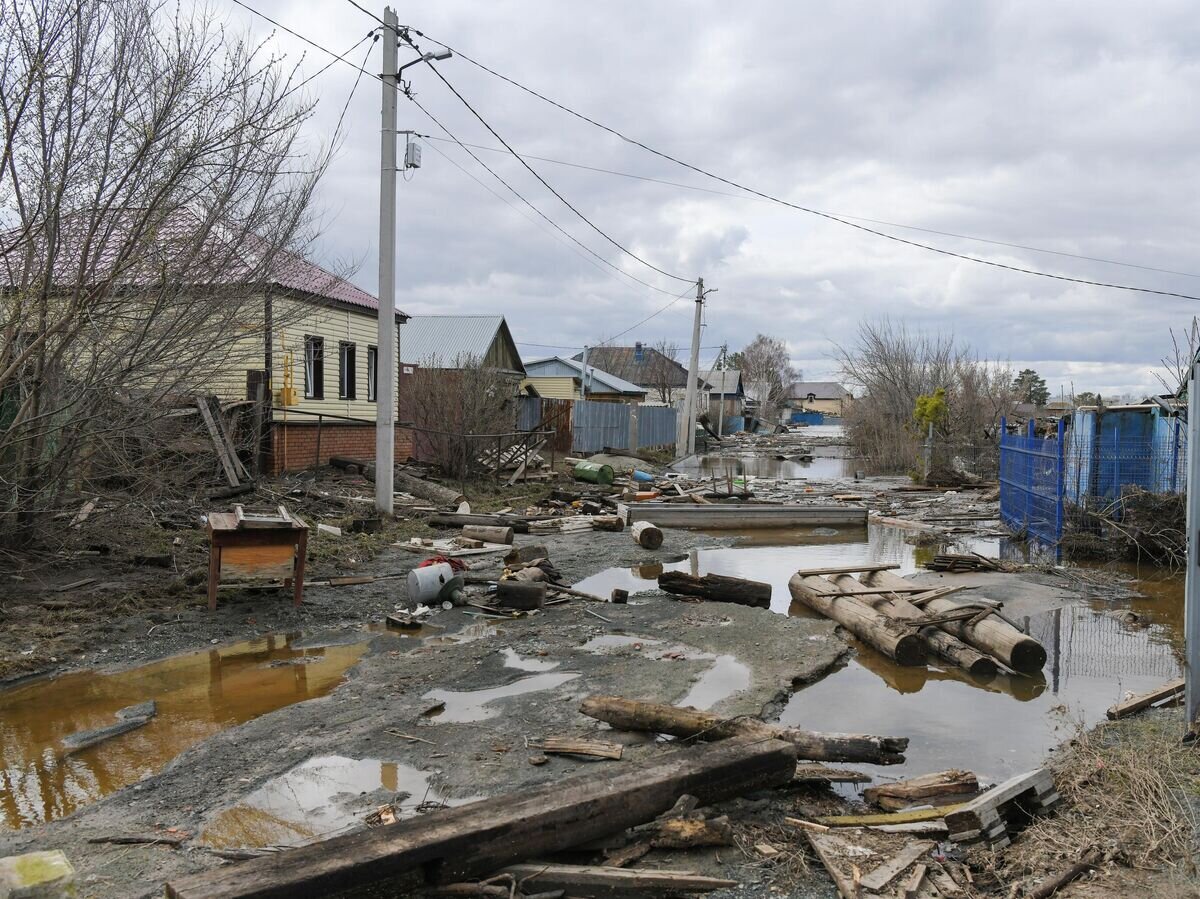    Текущая обстановка в районе Старого города в Орске© РИА Новости / Сергей Никифоров