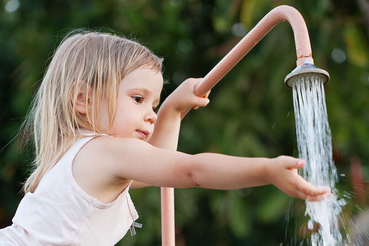 Дети обожают плескаться📷
