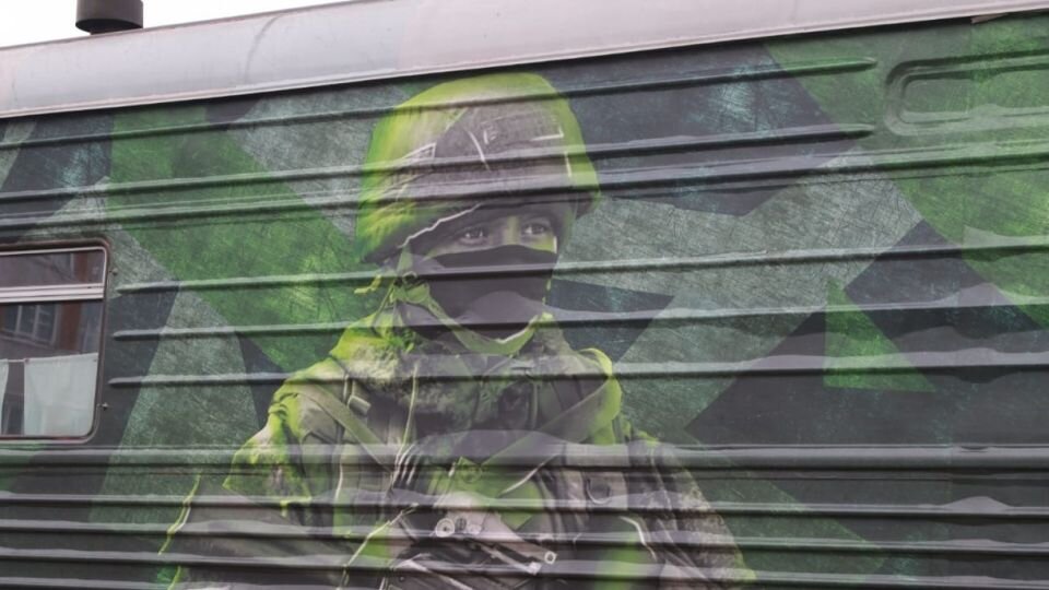    Встреча поезда Минобороны РФ "Сила в правде" в Барнауле. Источник: Олег Укладов