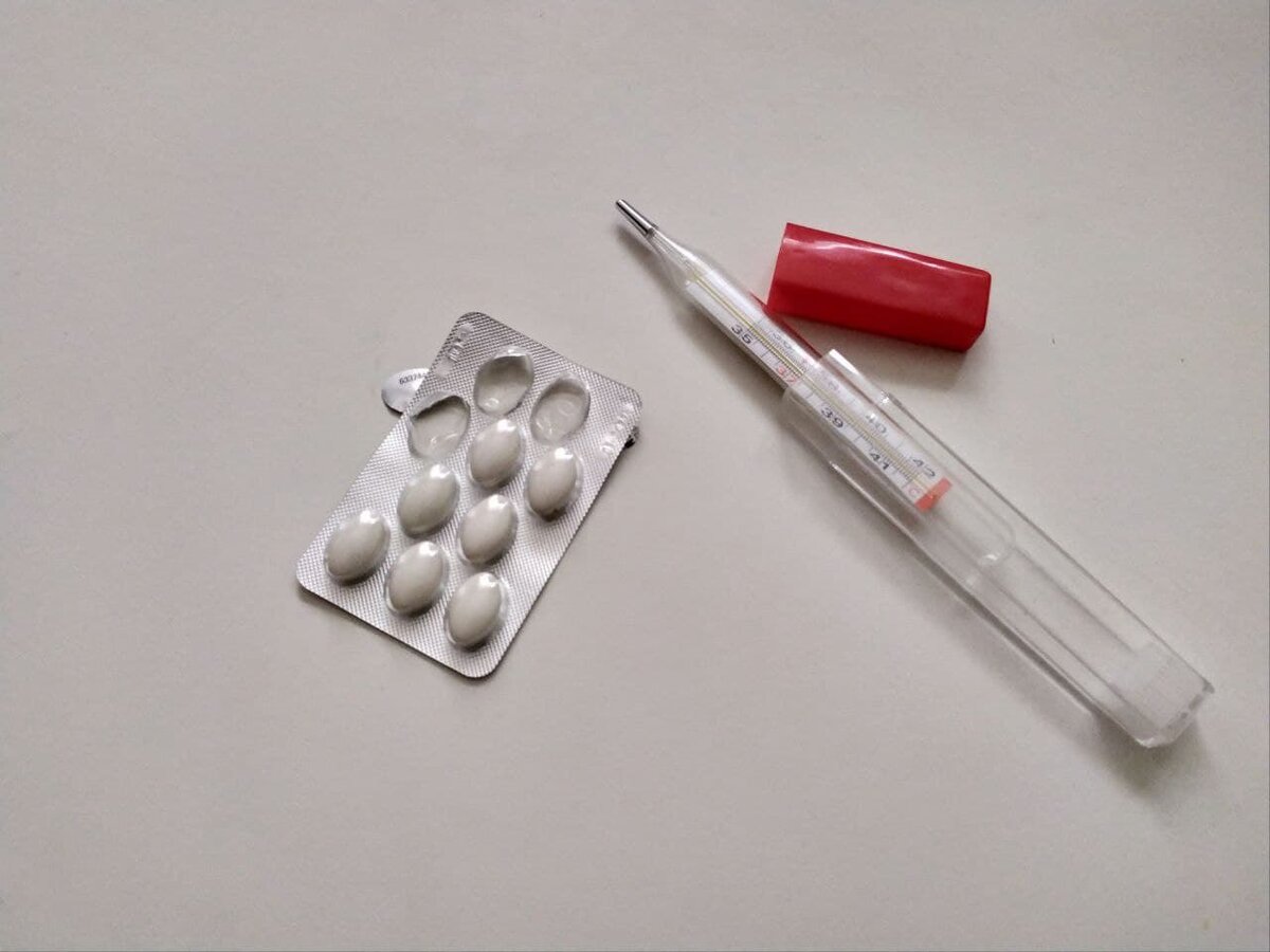 Некоторые люди в этот день чувствуют себя плохо и пытаются облегчить состояние, принимая лекарства