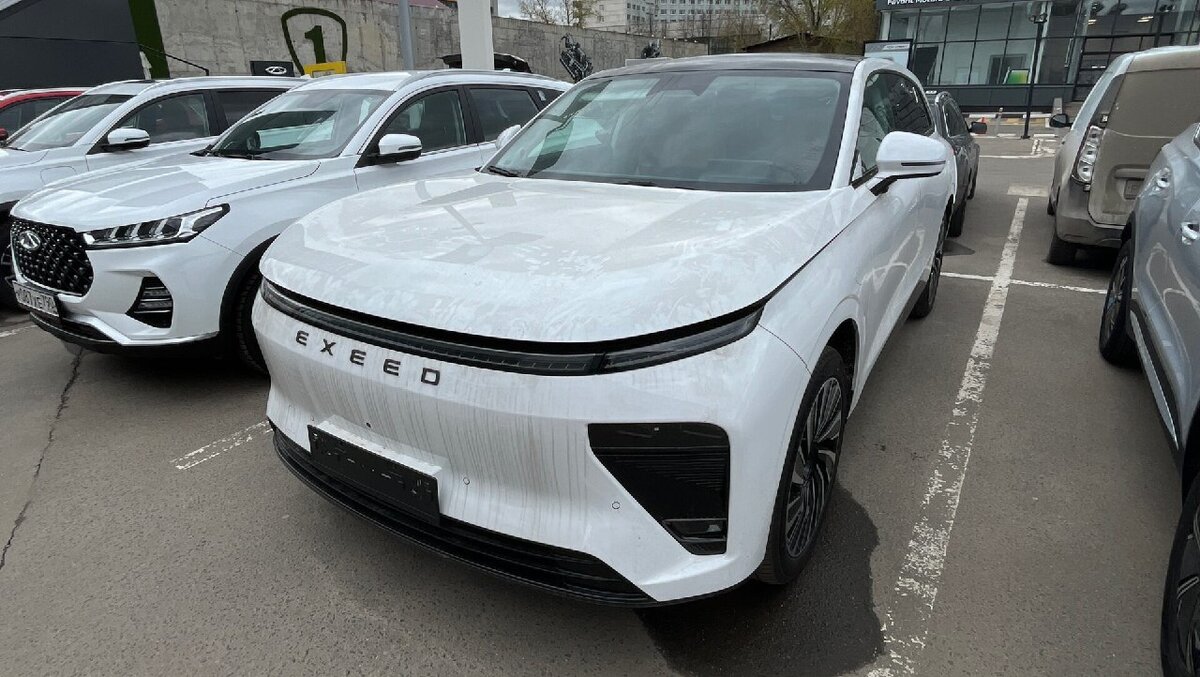 Exeed Sterra ET. Фото Quto  📷
