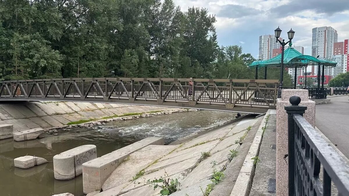     В Красноярске планируют создать новую зону комплексного развития территории (КРТ). Об этом рассказал мэр Владислав Логинов в интервью изданию Ngs24.ru.