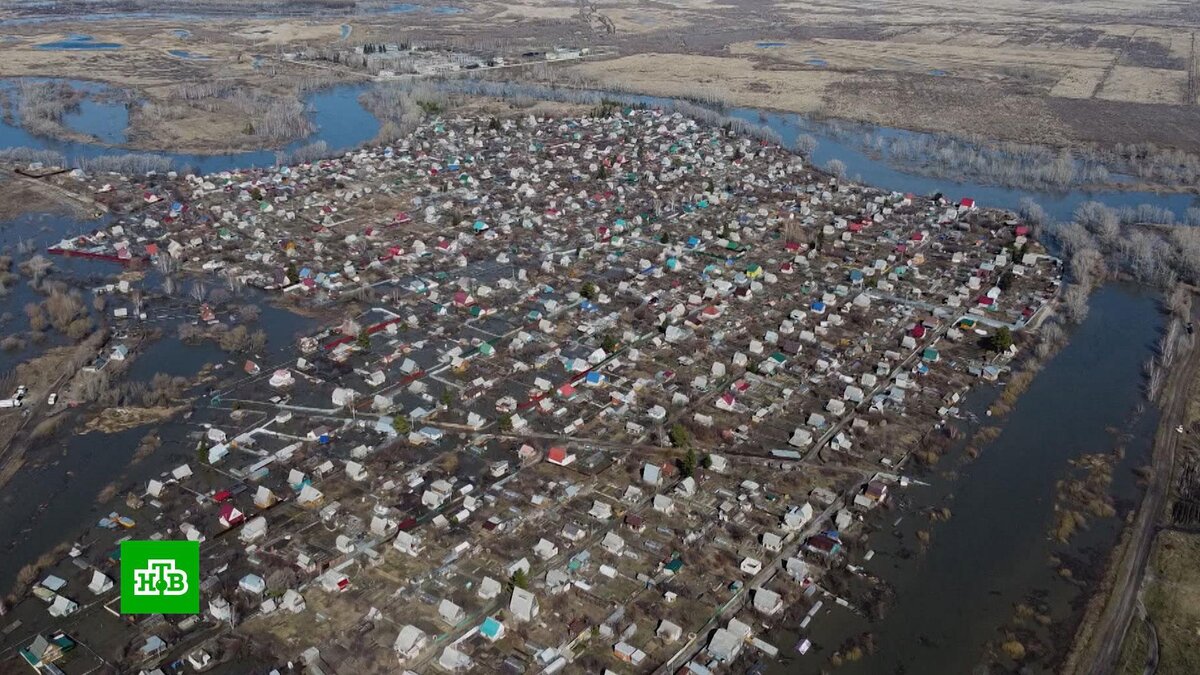 Затоплены дороги и мосты: в Кургане вода отрезает пути эвакуации | НТВ:  лучшее | Дзен