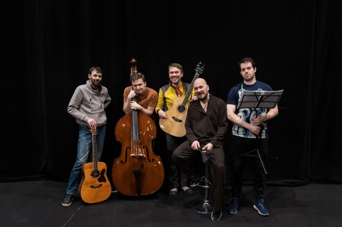    Премьеру спектакля по песням Окуджавы готовят в Иркутском драмтеатре