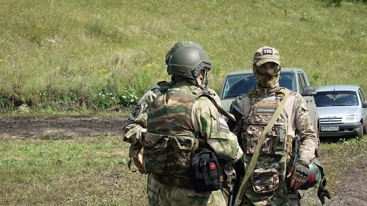     Незадолго до исчезновения Александр Петров смог связаться с близкими. Новостей от него нет с 15 марта.