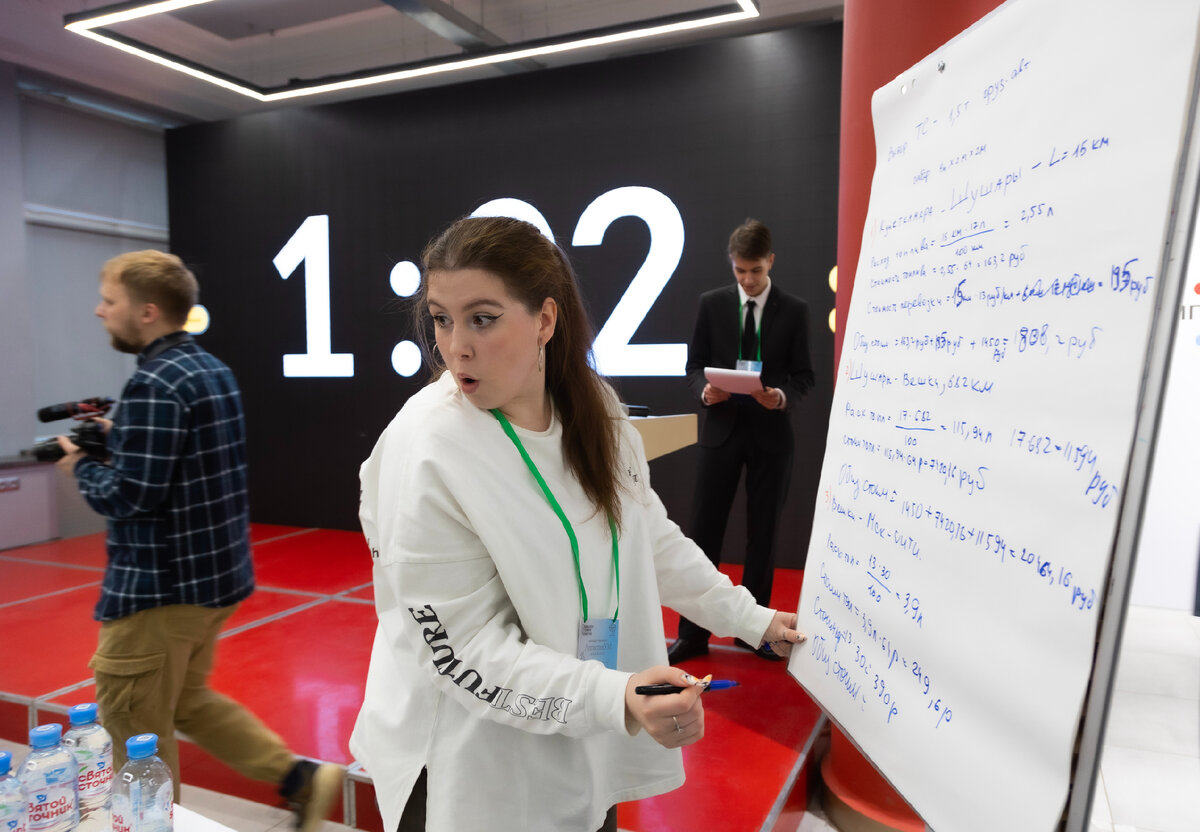 Логистическая игра в интерактивной форме для студентов прошла в Санкт-Петербургском государственном университете промышленных технологий и дизайна.