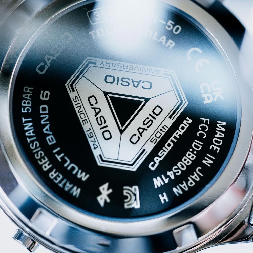 В рамках празднования 50-летия часов Casio мы возродили культовый дизайн Casiotron 1974 года, объединив последние достижения в области технологий.-2