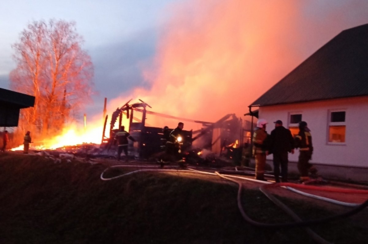    Часть монастыря сгорела на родине князя Владимира под Псковом