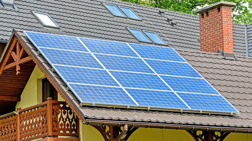 Солнечные панели могут стать источником электричества.