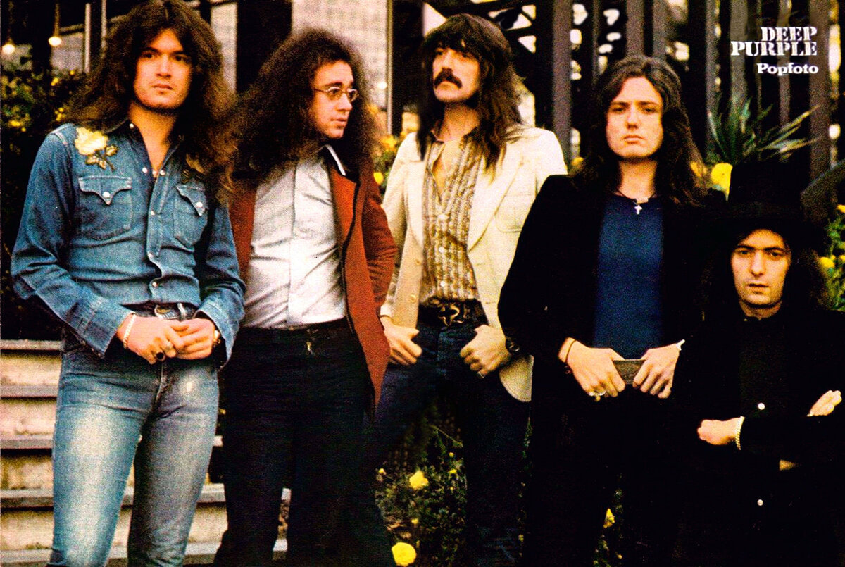Британская группа «Deep Purple» (что в переводе на советский русский язык означает «Тёмный пурпур», или «Темно-фиолетовые», как вариант) существует в нашей реальности вот уже 56 лет.