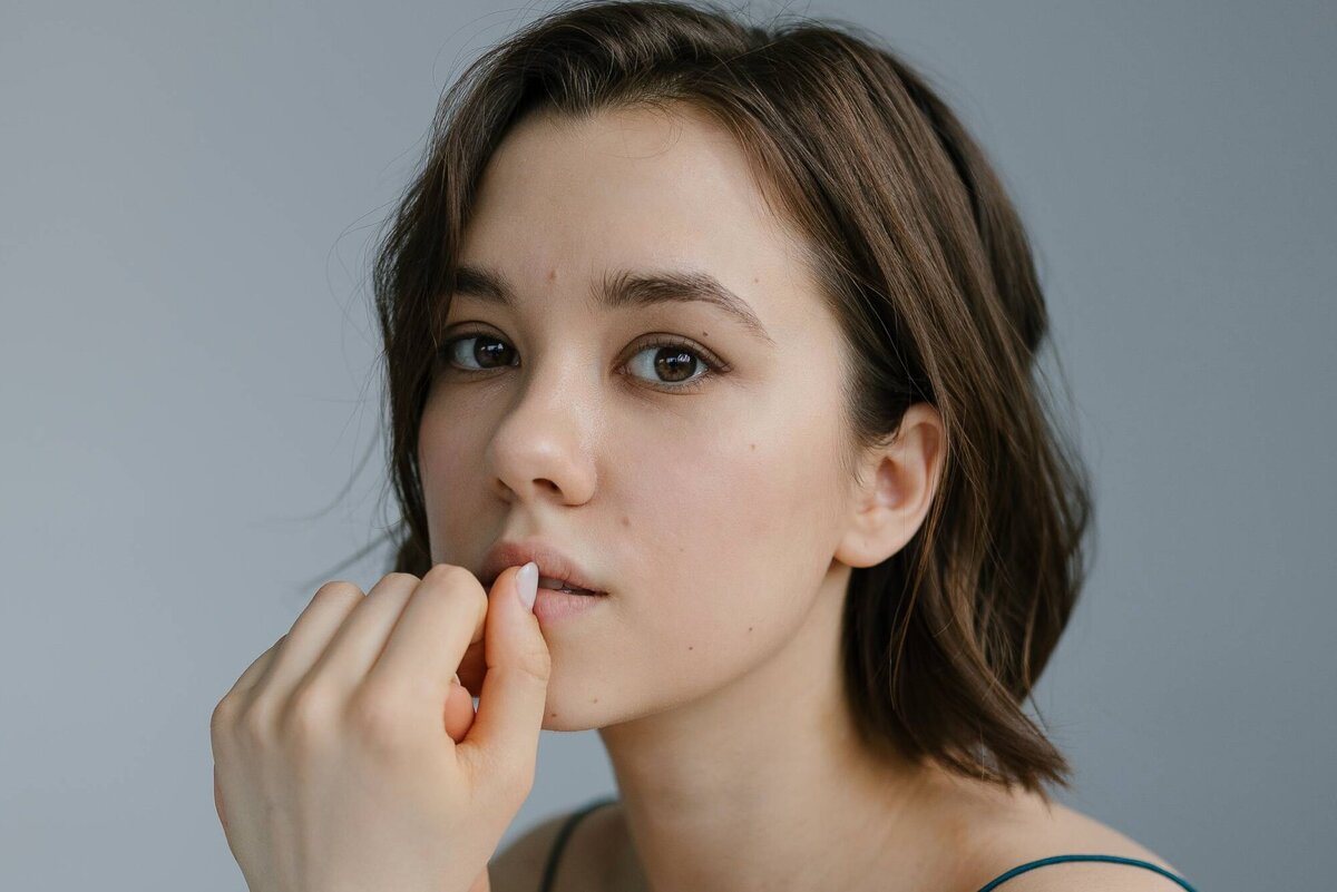     «Даниил Воробьев оказался чутким партнером»: Ангелина Загребина раскрыла секреты съемок эротической драмы «Почему ты?»