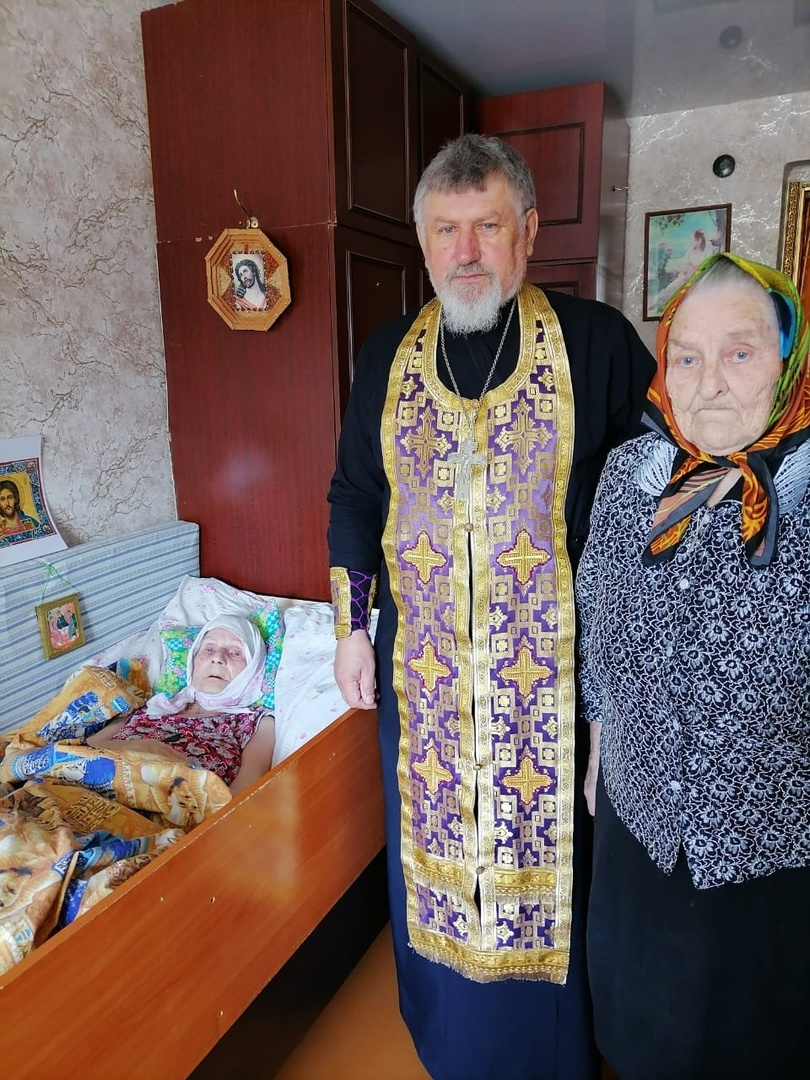 В Таштаголе совершили Таинство Евхаристии для немощных прихожан |  Новокузнецкая Епархия | Дзен