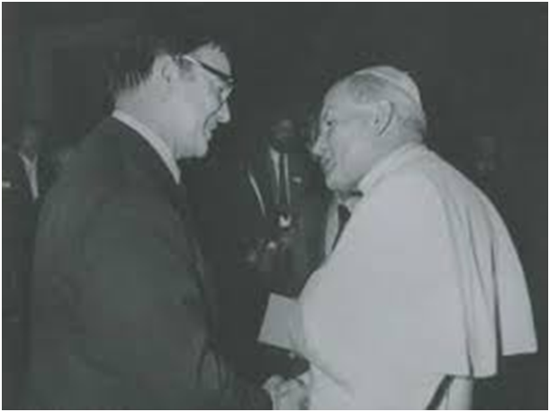 Роальд Сагдеев на аудиенции папы римского Иоанна Павла II, Ватикан 1986 г.