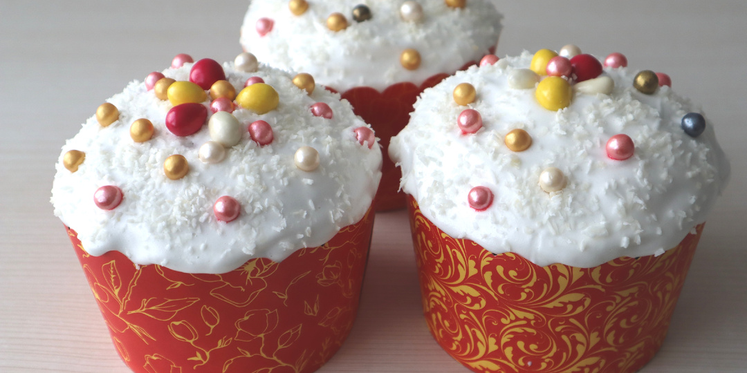 Куличи, которые я всегда готовлю на Пасху: потрясающий результат! Получается даже у тех, кто никогда не работал с дрожжевым тестом.