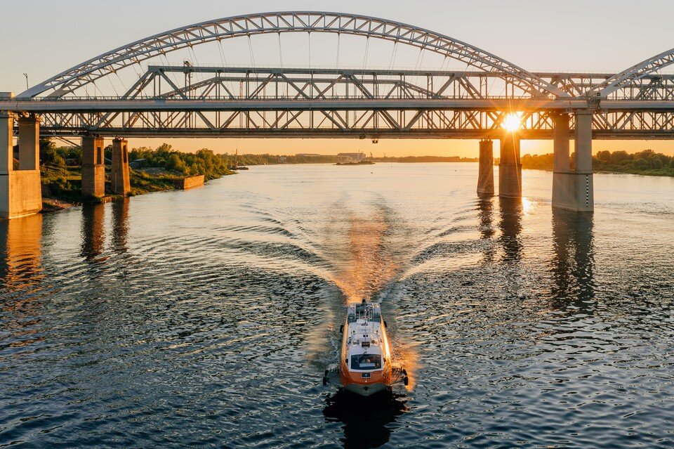    Универсального расписания речных прогулок нет. АНО «Центр 800»