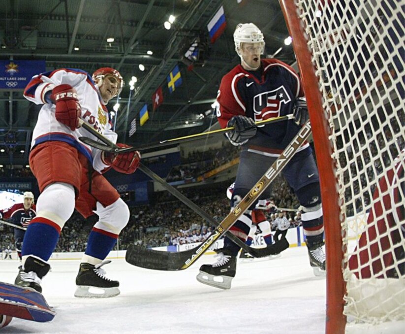 Фото с яндекс.картинки (полуфинальный матч Россия - США)