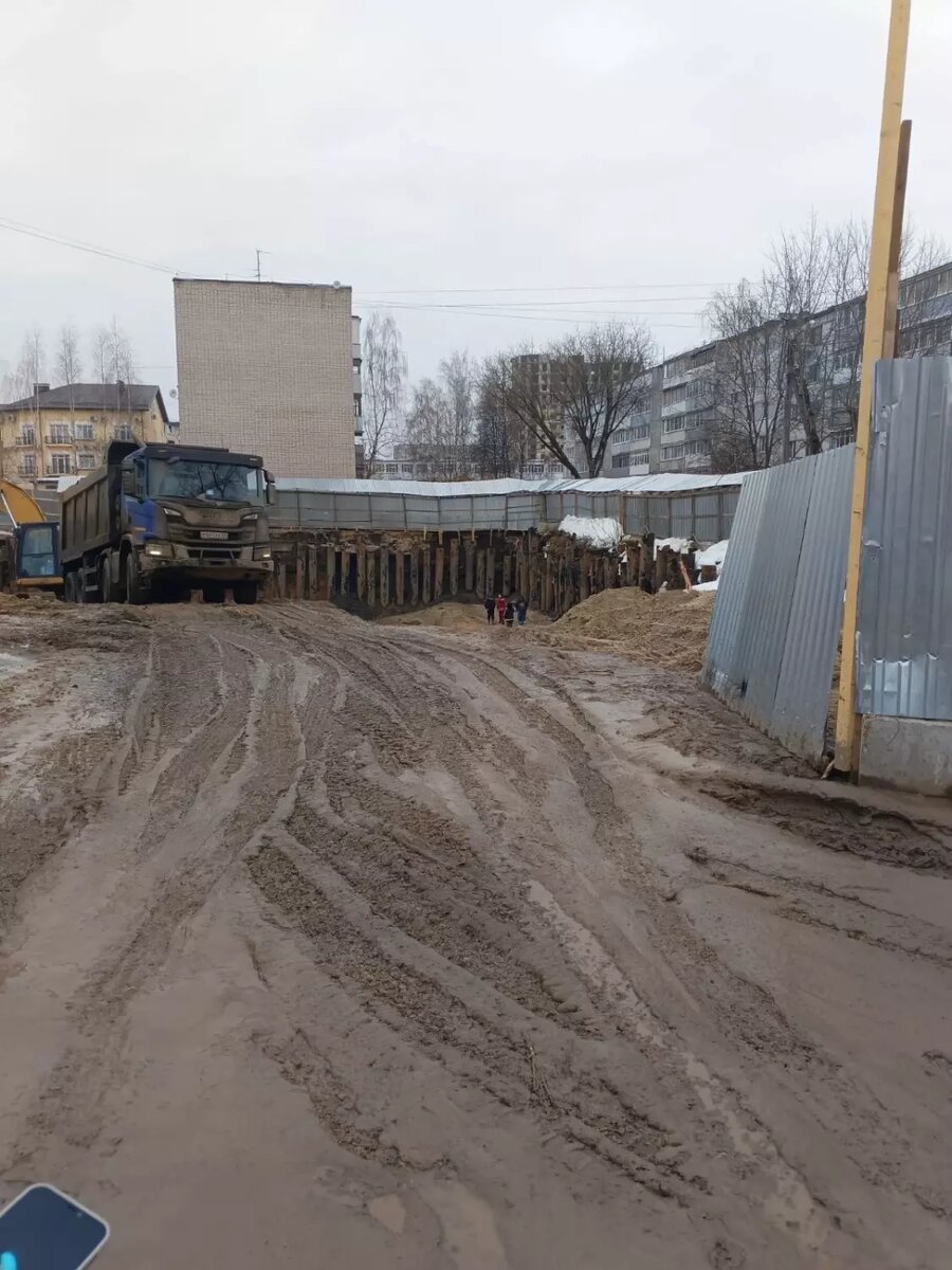 Семью с инвалидом по онкологии и разнополыми детьми переселяют в  29-метровую гостинку | НОВЫЕ ИЗВЕСТИЯ | Дзен