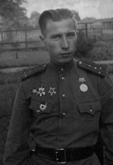 Фото автора. Капитан Евгений Николаевич Дроканов.