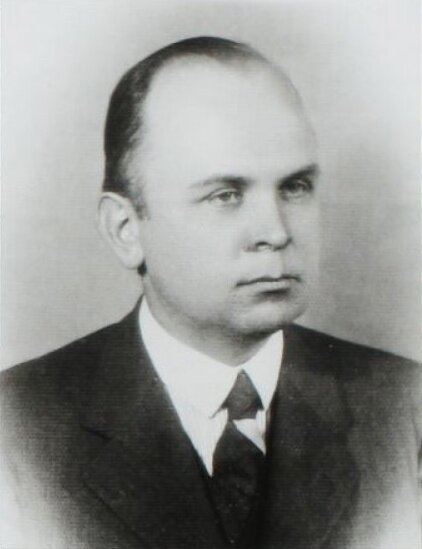  Александр Сурин