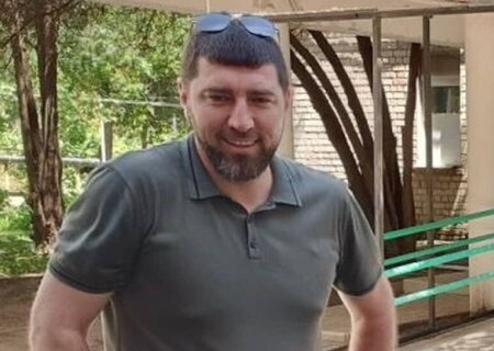    Ставший целью теракта в Запорожской области депутат Антон Якименко выжил