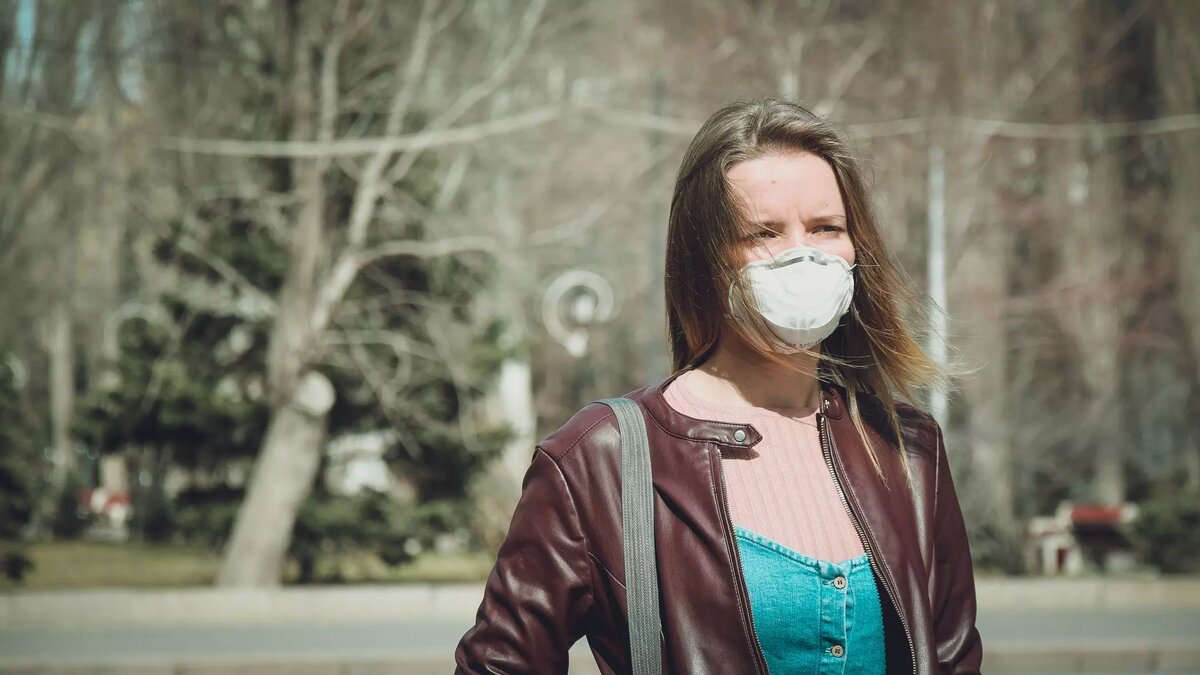     В России зарегистрирован рост заболеваемости гепатитом. Недавно вспышка вируса произошла в новосибирской школе, растет число пациентов с диагнозом в Пермском крае. Болезнь «гуляет» и по Казахстану, Беларуси. Как можно заразиться гепатитом А, о способах защиты и вакцине — в материале Города55.