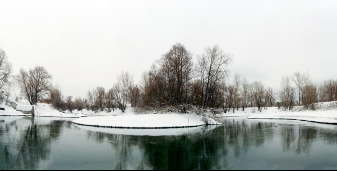 Зимой на замерзает 