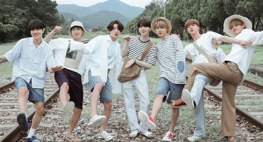 А вы завидуйте белой завистью ... и будет вам счастье ! >>