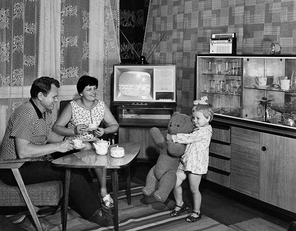 Советская семья. Источник фото: forums.goha.ru