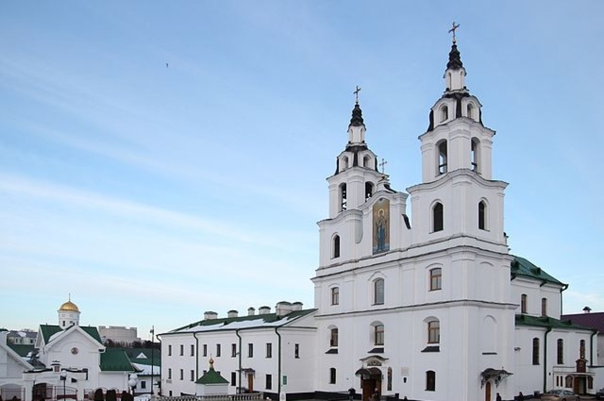    В ДТП под Минском с участием автобуса пострадали более 40 человек