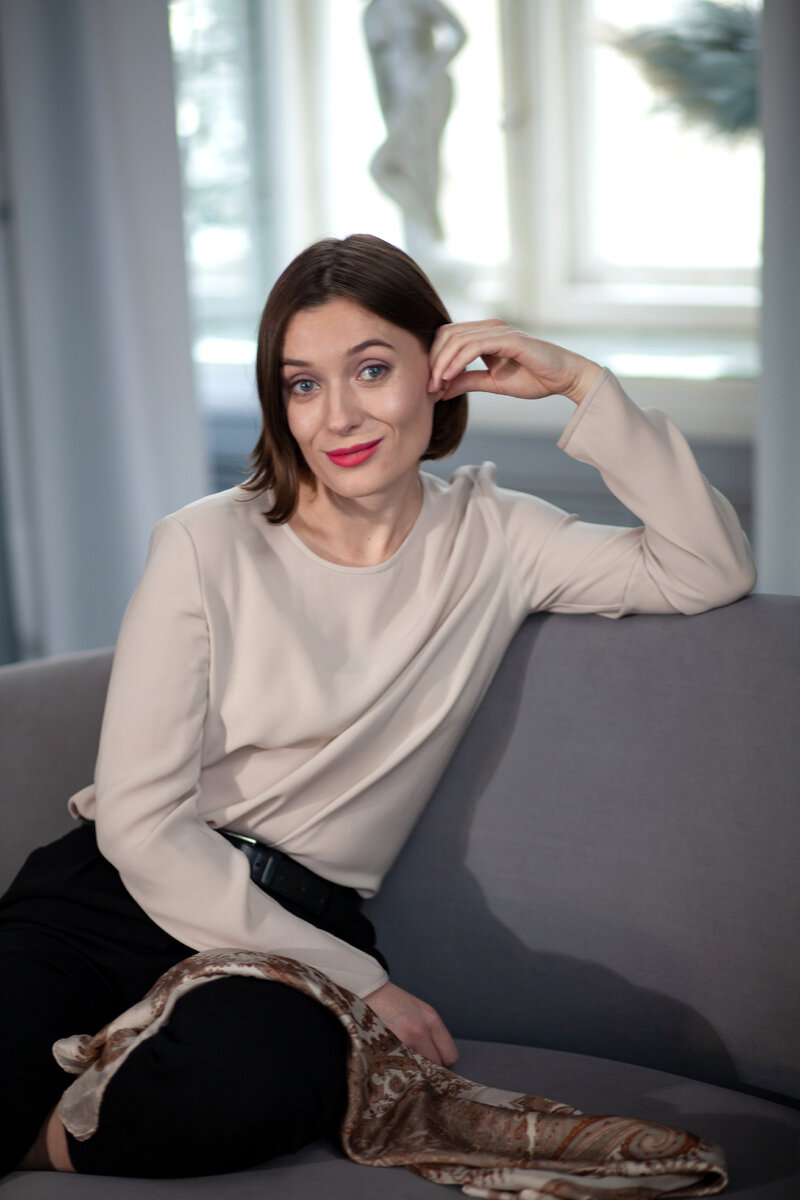 Алена Калистратова. Стилист, исследователь моды. Услуги и цены: alenakalistratova.ru Запись и сотрудничество: +7960 193 99 49 (Watsapp, Telegram)