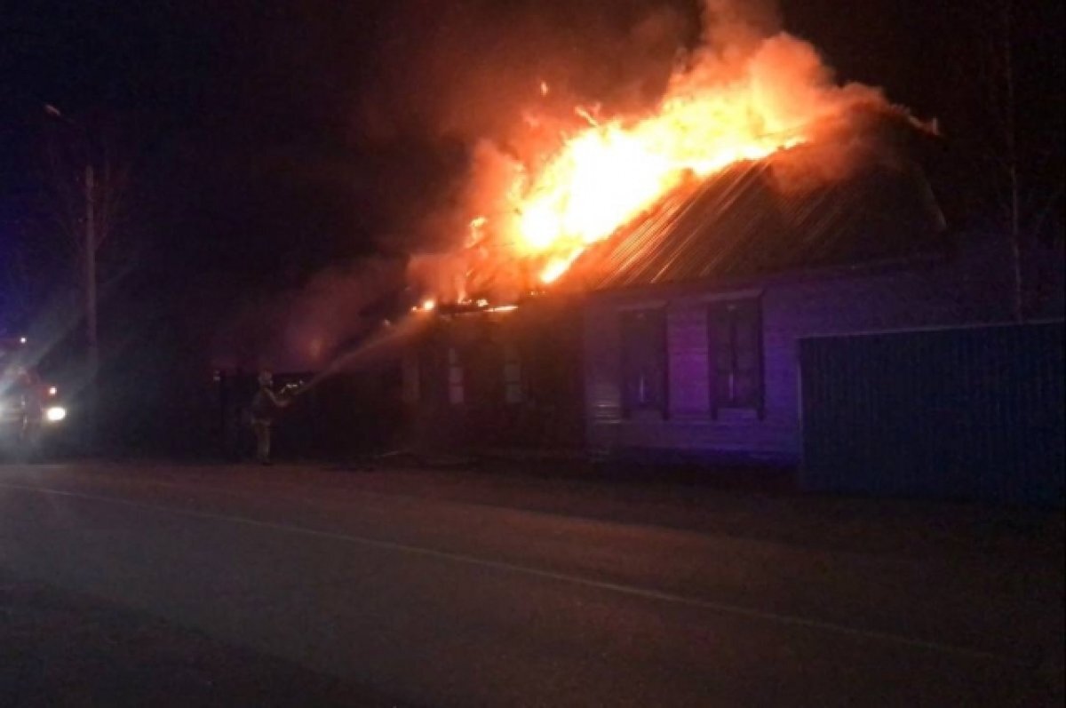    Мать и двое детей погибли на пожаре в жилом доме в Бурятии