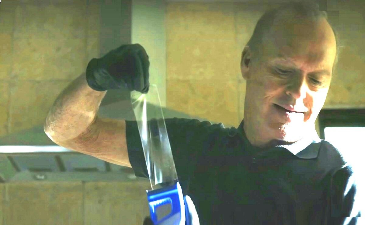 Обувная мастерская имени Ковбоя Мальборо работает без выходных.