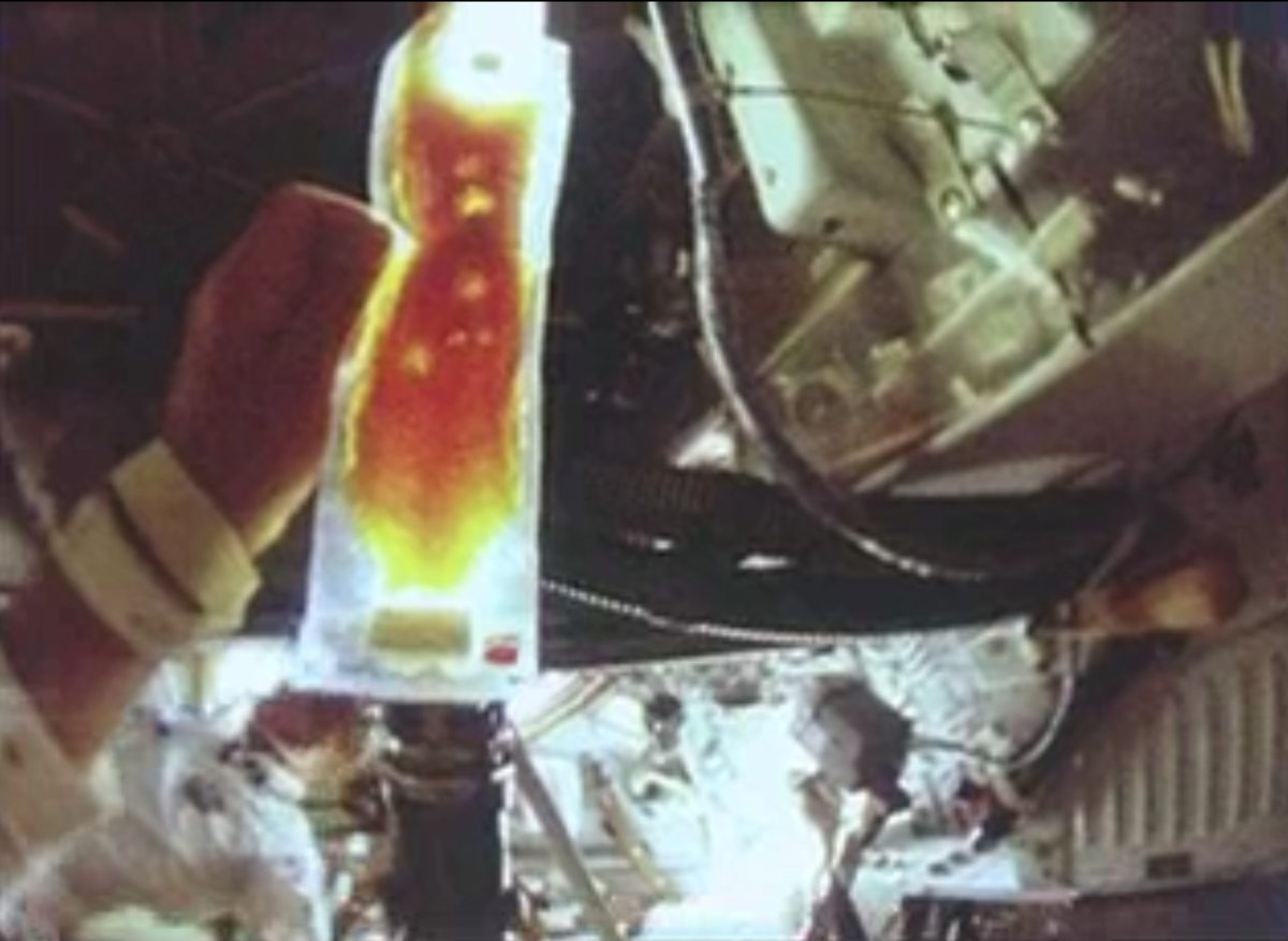 Стопкадр из 16 мм киноленты