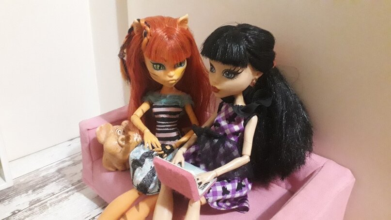 Поломка компьютеров и смартфонов - это беда-огорчение. Поэтому все нужные файлы и картинки лучше хранить закрытой группе в любимой соцсети или в облаке