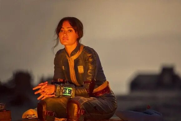 Люси Маклин