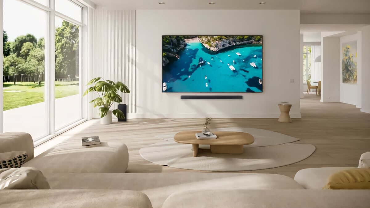 Samsung расширяет линейку 98-дюймовых ЖК-телевизоров, добавляя более доступную модель DU9000, которая оснащена панелью с частотой 120 Гц и портами HDMI 2.1.