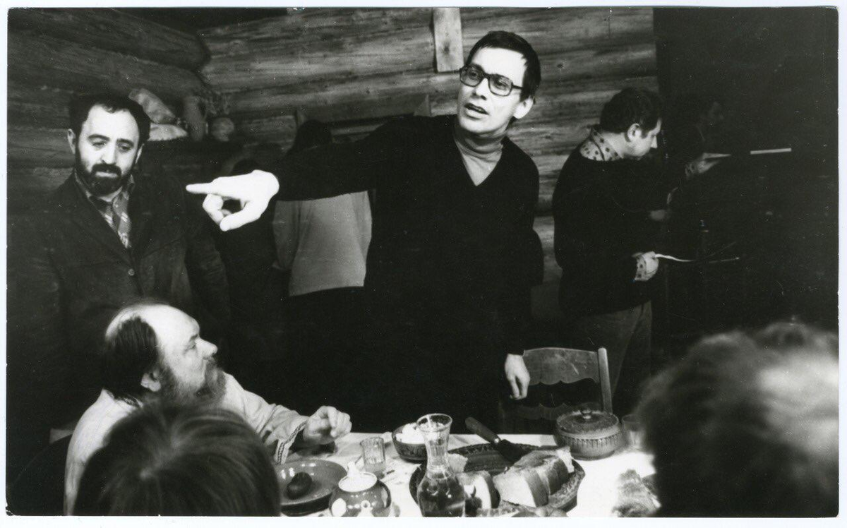 Андрей Кончаловский на съёмках фильма «Сибириада», 1978